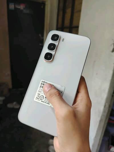 Infinix hot 60 Pro exchange possible  just 2 months used almost new