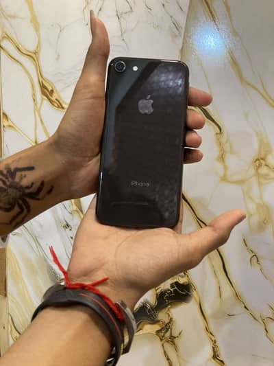 IPHONE 8 NON PTA ALL OK WATER PACK ALL CHIZE ORIGINAL