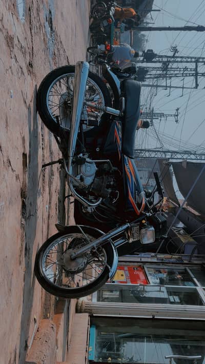 honda 125 2018 model well condition