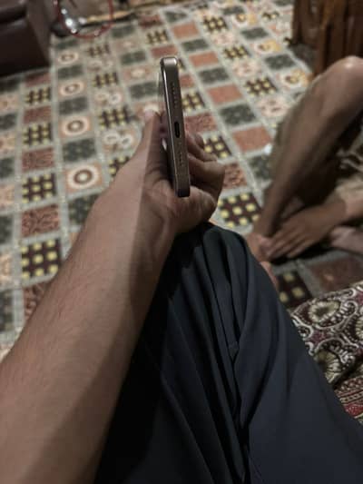 16pro max FU esim time pra ha 93 health with box 10/10