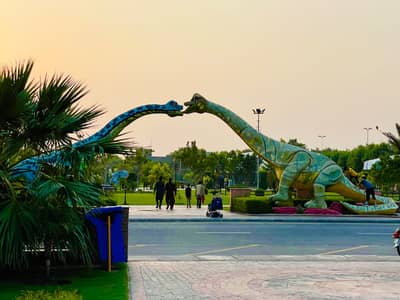 Prime Location 05 Marla Residential Plot in Eastern Block with Possession & Utility Paid