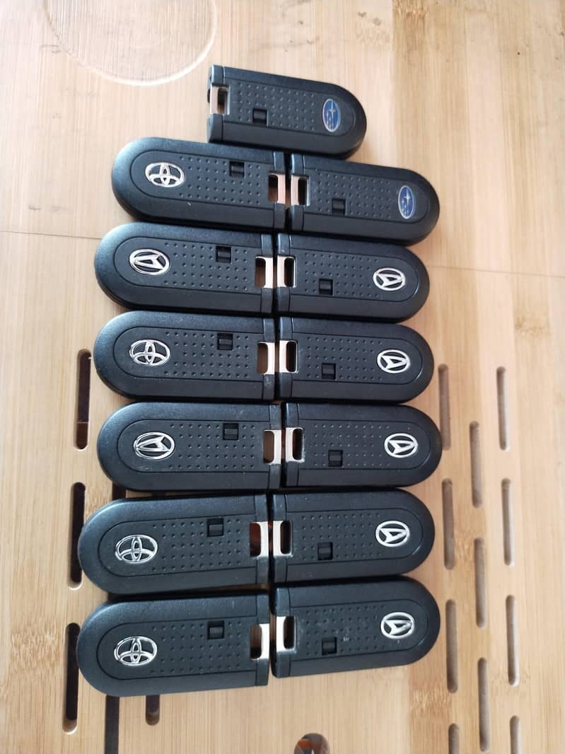 car key maker/key maker/locksmith 4