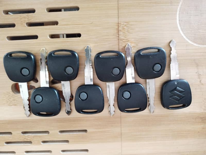 car key maker/key maker/locksmith 6