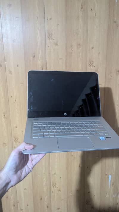 HP envy i7 6th gen spot on display