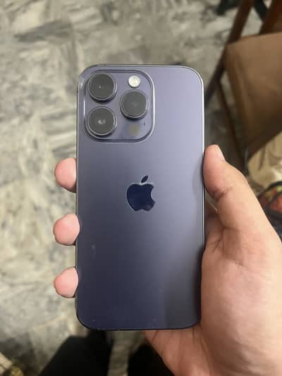 Iphone 14 pro factory unlock with box