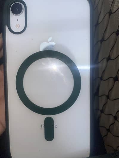 Apple iPhone XR FOR SALE