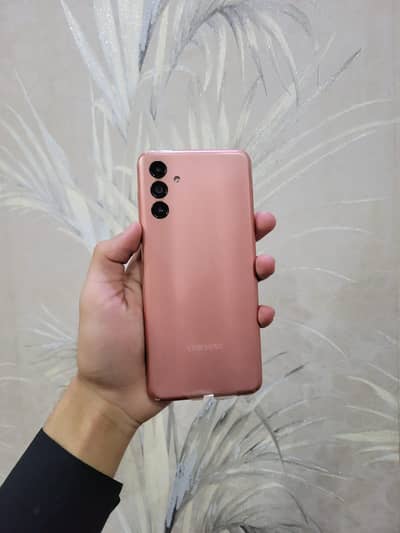 SAMSUNG A04S with box