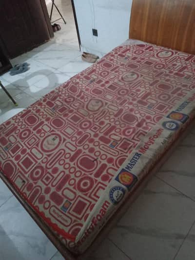 Single bed for sale with mattress