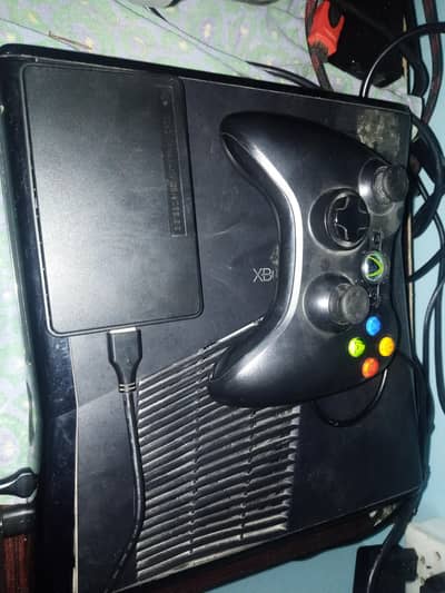 Xbox 360 slim 250gb external hard drive  with games