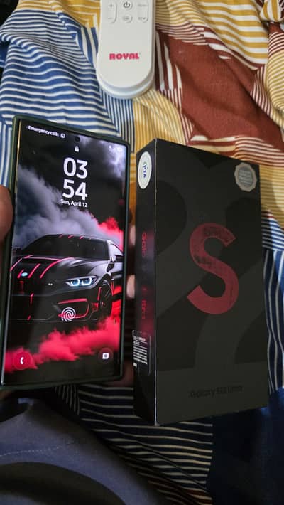 Samsung s22 Ultra Offical PTA Approved 256gb /12gb  minor dot