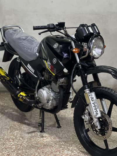 Yamaha ybr125g 2020 model ( low millage )