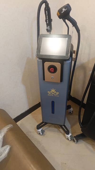 Black Swan Diode 1000W - Professional Hair Removal Laser