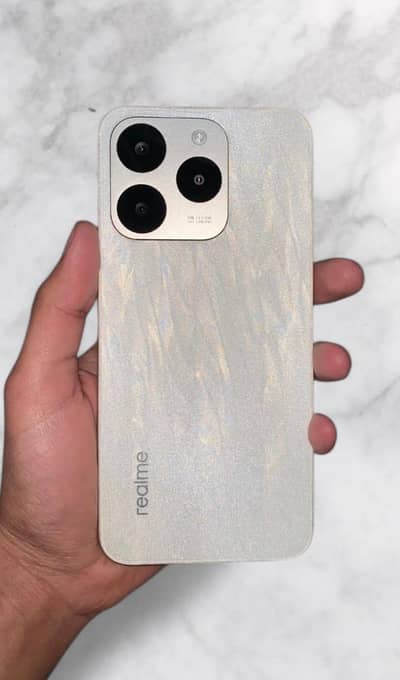 Realme 15T 5g(Urgent sale)