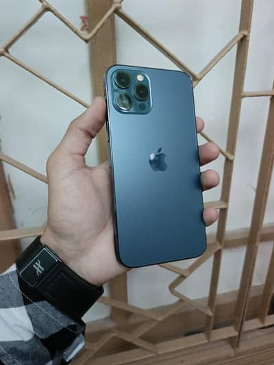 iPhone 12 pro max 128Gb Watersealed