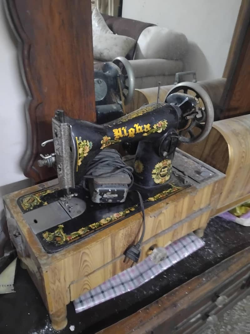 sewing machine 3