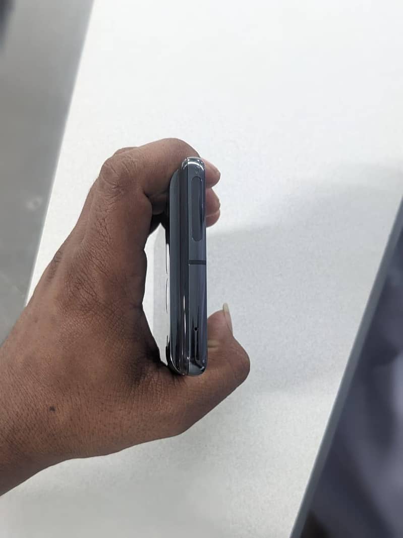 Google Pixel 7 pro 5