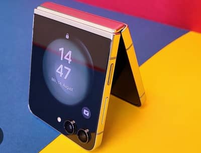 Samsung Z flip 5 Snapdragon 8 gen 2  PUBG 120 Fps Support lush camera