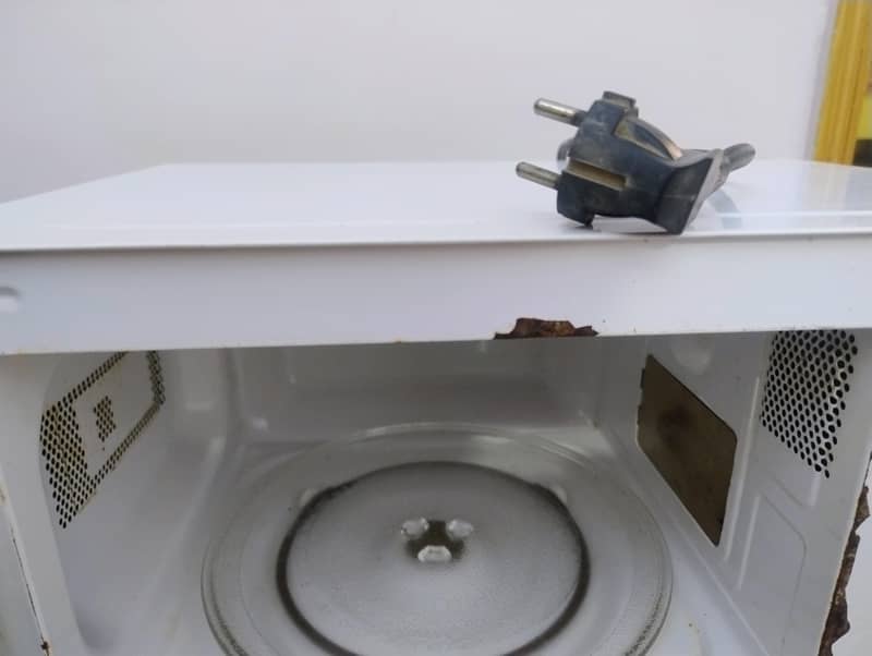 چلتی ہوئی کنڈیشن میں ہے 3