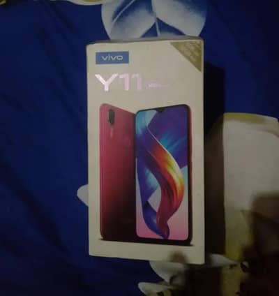Vivo y11 sale 3+32 box or mobile available condition good urgent sale