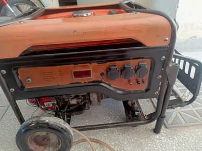 6_6.5W Petrol+ Gas Generator | Dual Fuel |Excellent Condition |