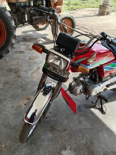 Honda bike CD 70 cc 0324/67/44/455/ urgent for Sale model 2018