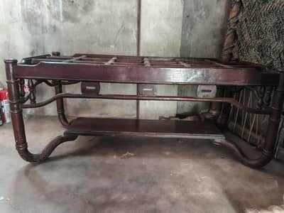 Office table with mirror