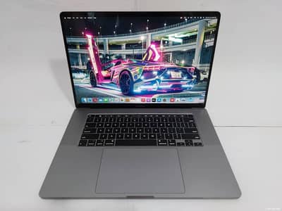 Macbook Pro 16 inch Core i7 | 32GB | 512GB | Dual Graphics AMD 4GB GPU