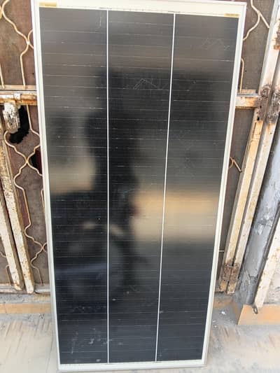 200W Solar Plate working good condition urgent sale