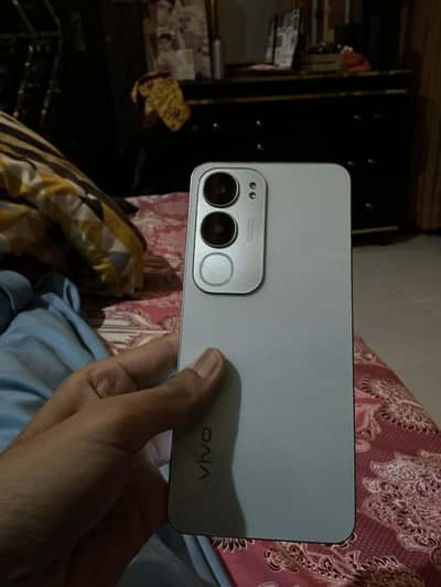 Vivo y19s