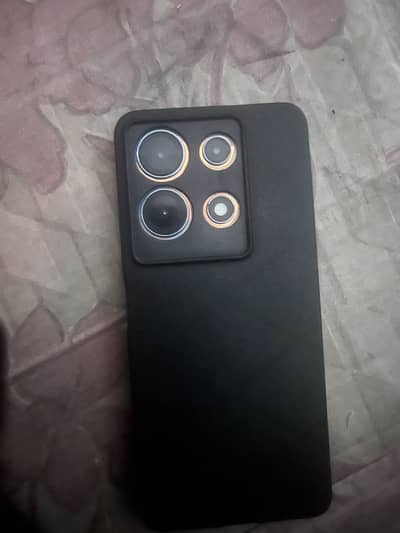 Infinix Note 30 8+5gb ram 256gb storage 9/10 perfect phone to use.