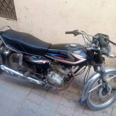 good condition bike 2015 mobil num 03456824448