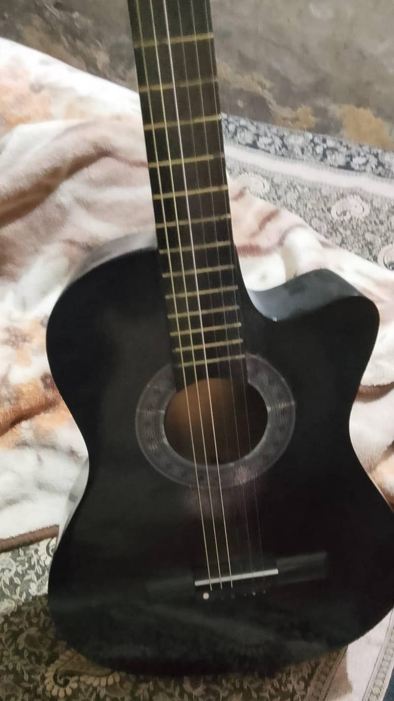 Gitar  4