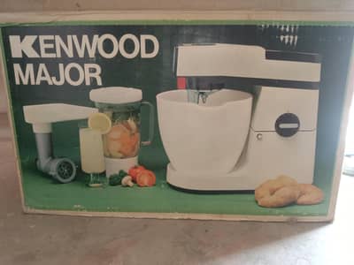KENWOOD MAJOR machine with all accessories