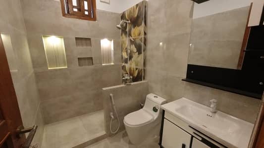 Solera apartment 3 Bed DD *Code(16201)*