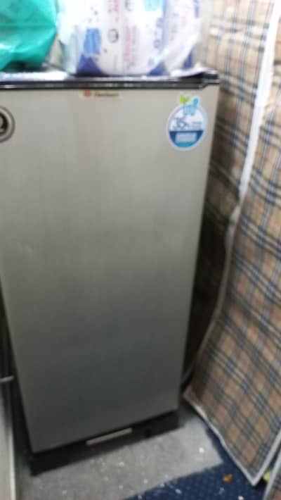 Dawlance 3106 Refrigerator