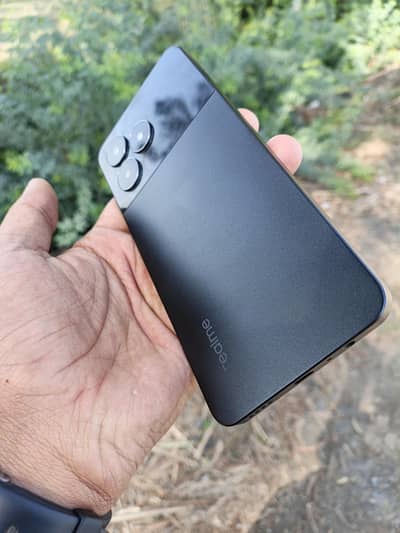 realem c51 4-128 10\10 Complete Box