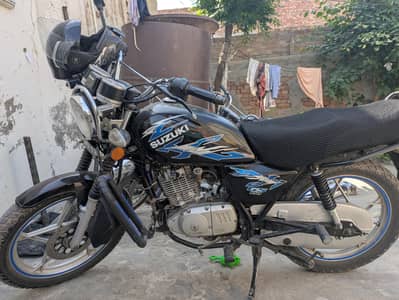 SUZUKI GS 150