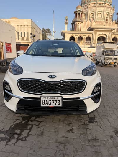 Kia Sportage FWD 2022 total genuine