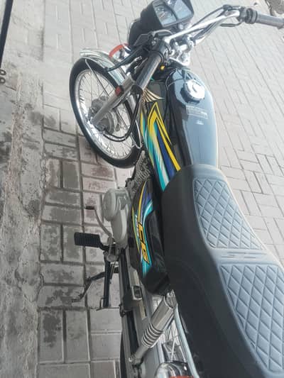 Honda cg 125 2025 for sale lush condition