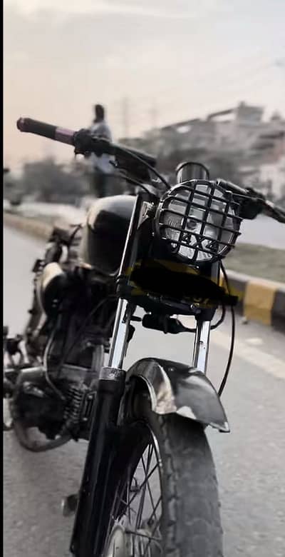 sohrab 2005 cafe racer convert