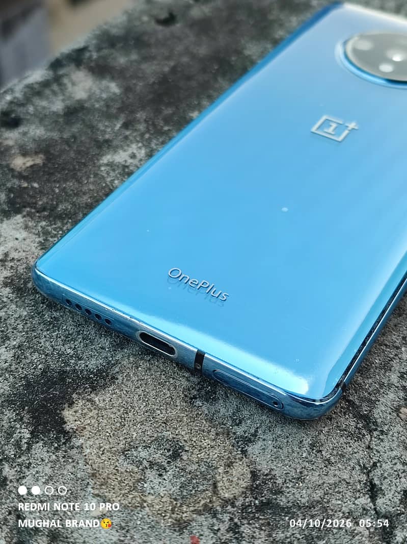 OnePlus 7T 2