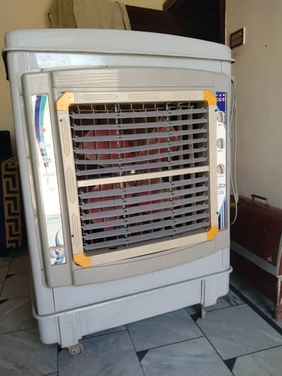 jambu Room Air collar