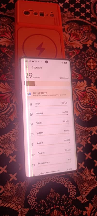 Google pixel 6 pro 12,128 non PTA screen me line hai pick me Dak lo