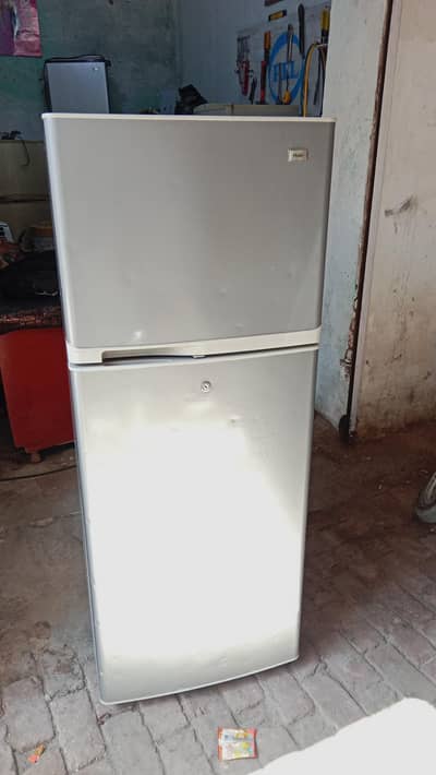 second hand best fridge for home use