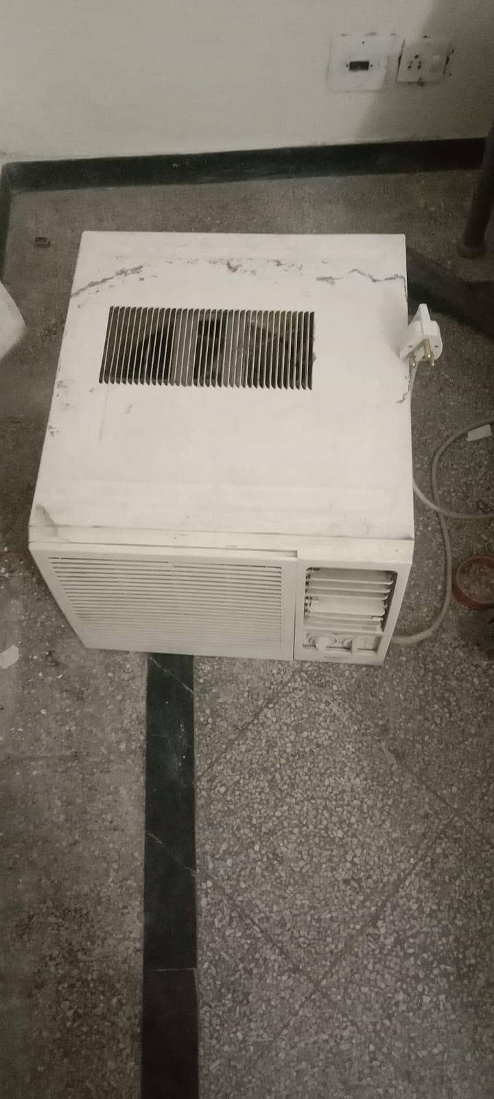 window A/c 3