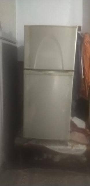 Dawlance Refrigerator for Sale - Used - Good Cooling - Low Price