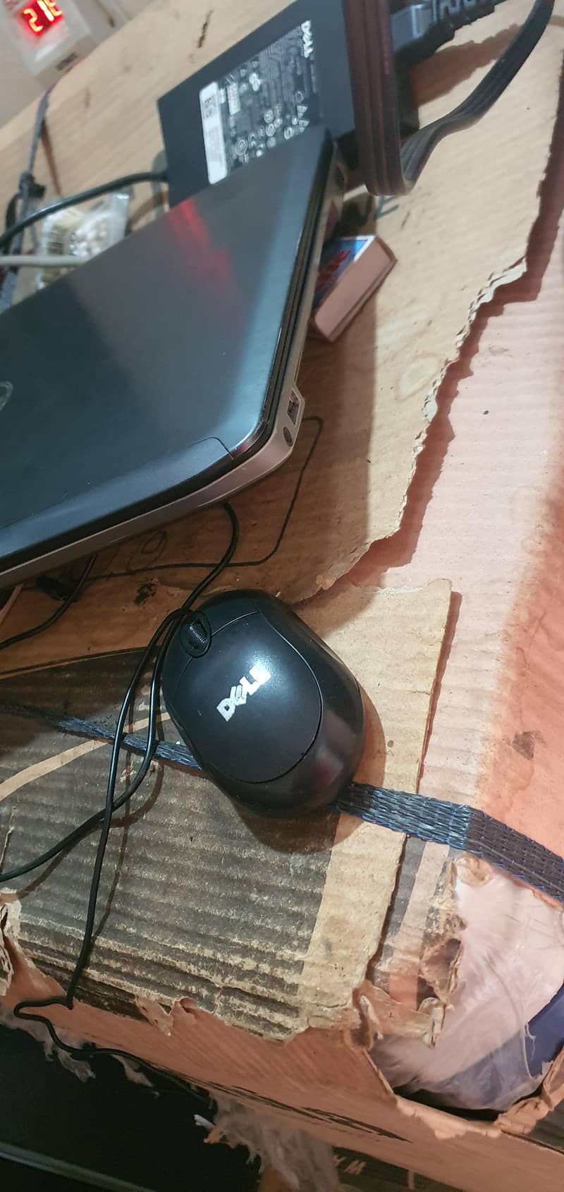 DELL i3 4Genration 9