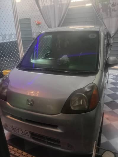 Honda life, Family car