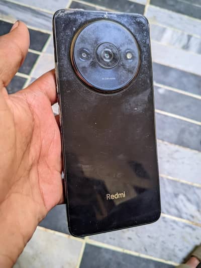 Redmi A3 4/64 10/10 only set but clean.