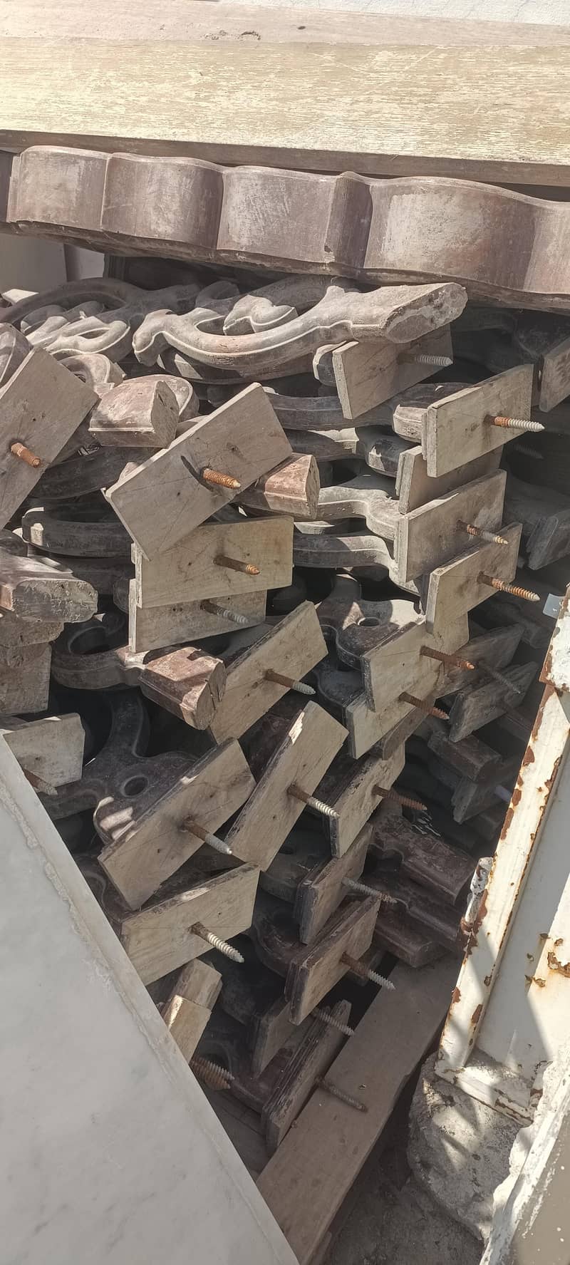 solid wood stair railing 3